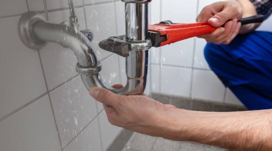 Professional emergency plumbing in Hooper Bay, AK